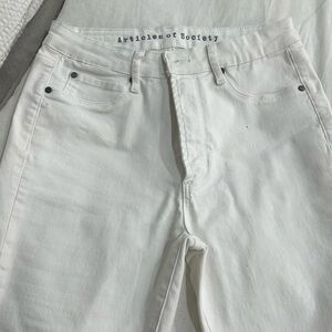 White skinny ankle jeans
